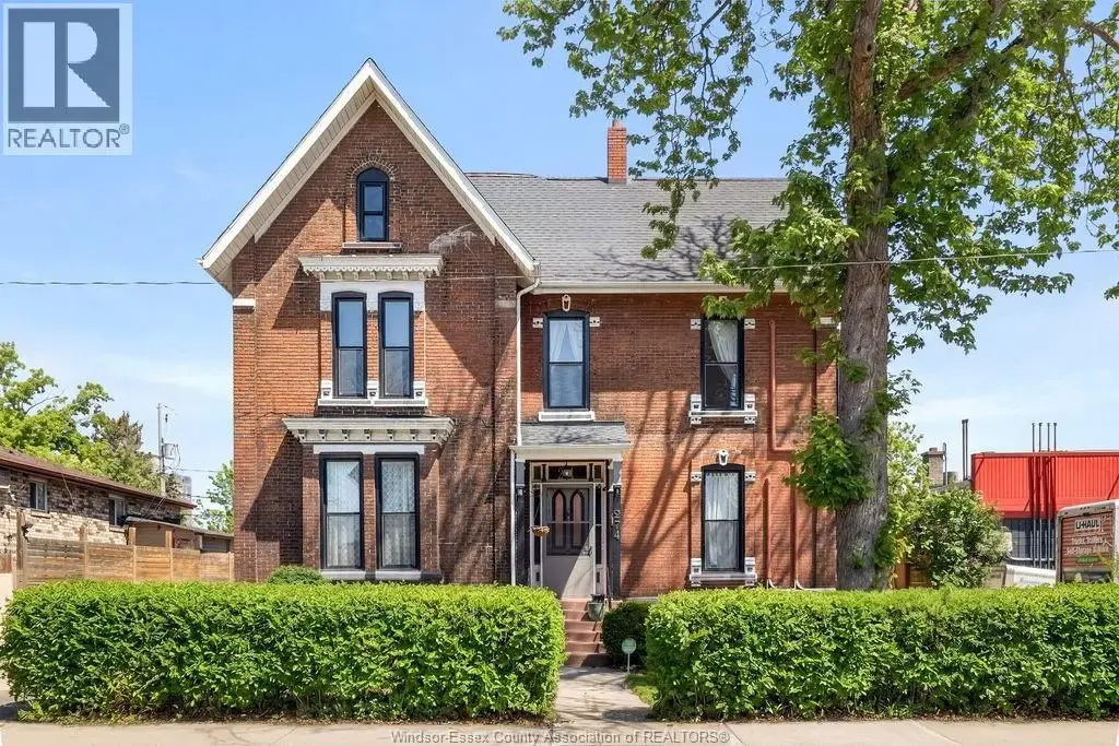 274 Crawford Avenue, Windsor
